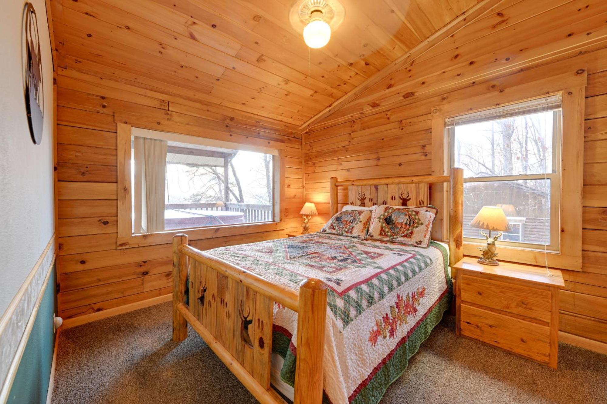 Cozy Deer Glen Cabin With Private Hot Tub And Porch! Bryson City Ngoại thất bức ảnh