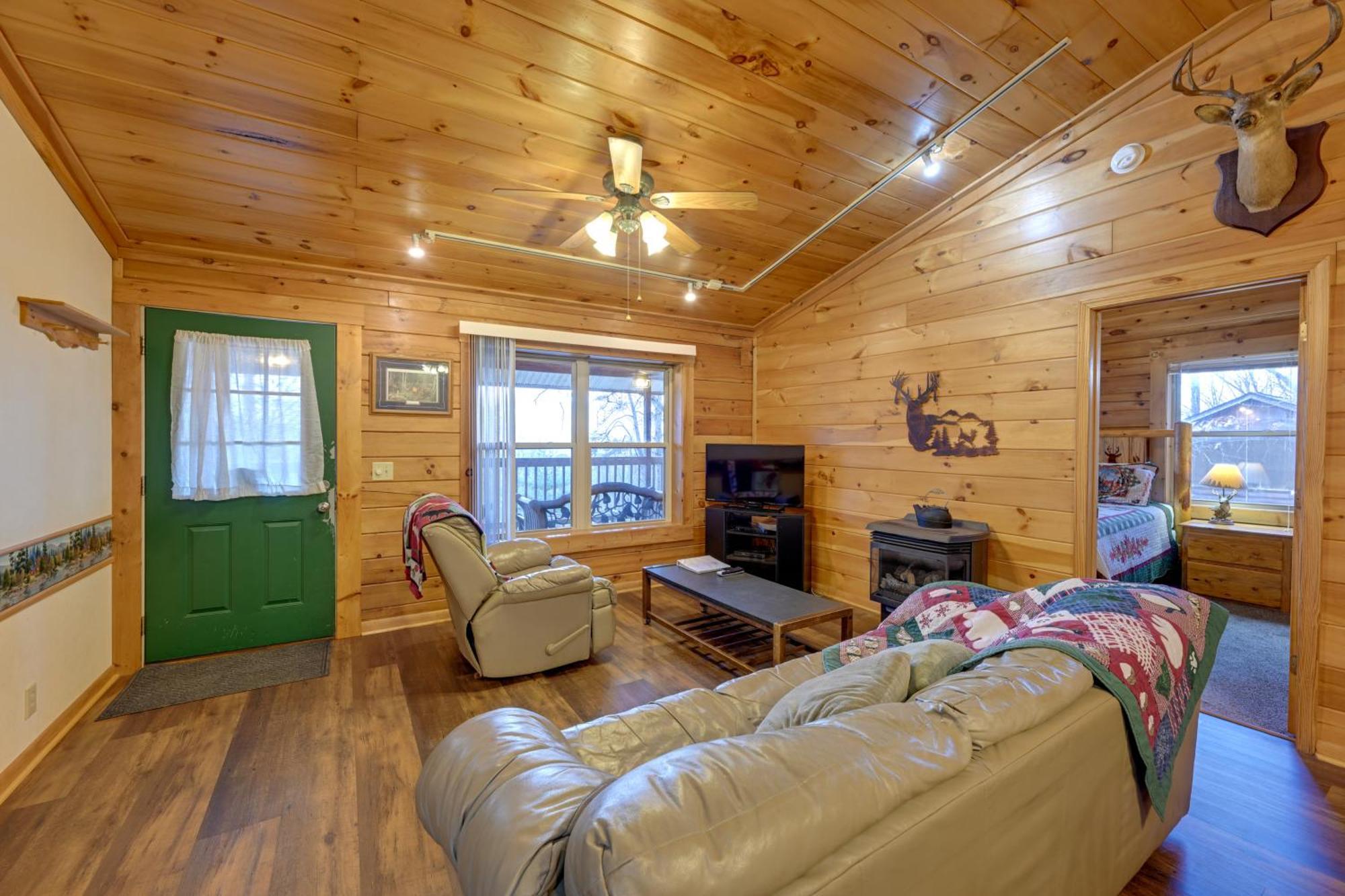 Cozy Deer Glen Cabin With Private Hot Tub And Porch! Bryson City Ngoại thất bức ảnh
